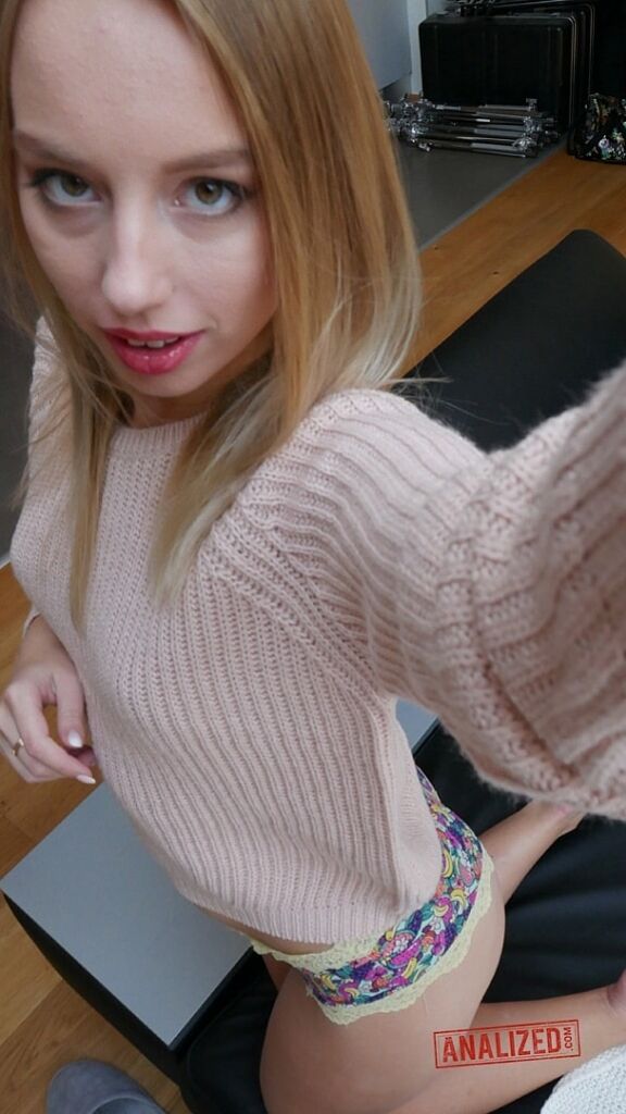 Kira Thorn: My Holes Are Made For Sharing