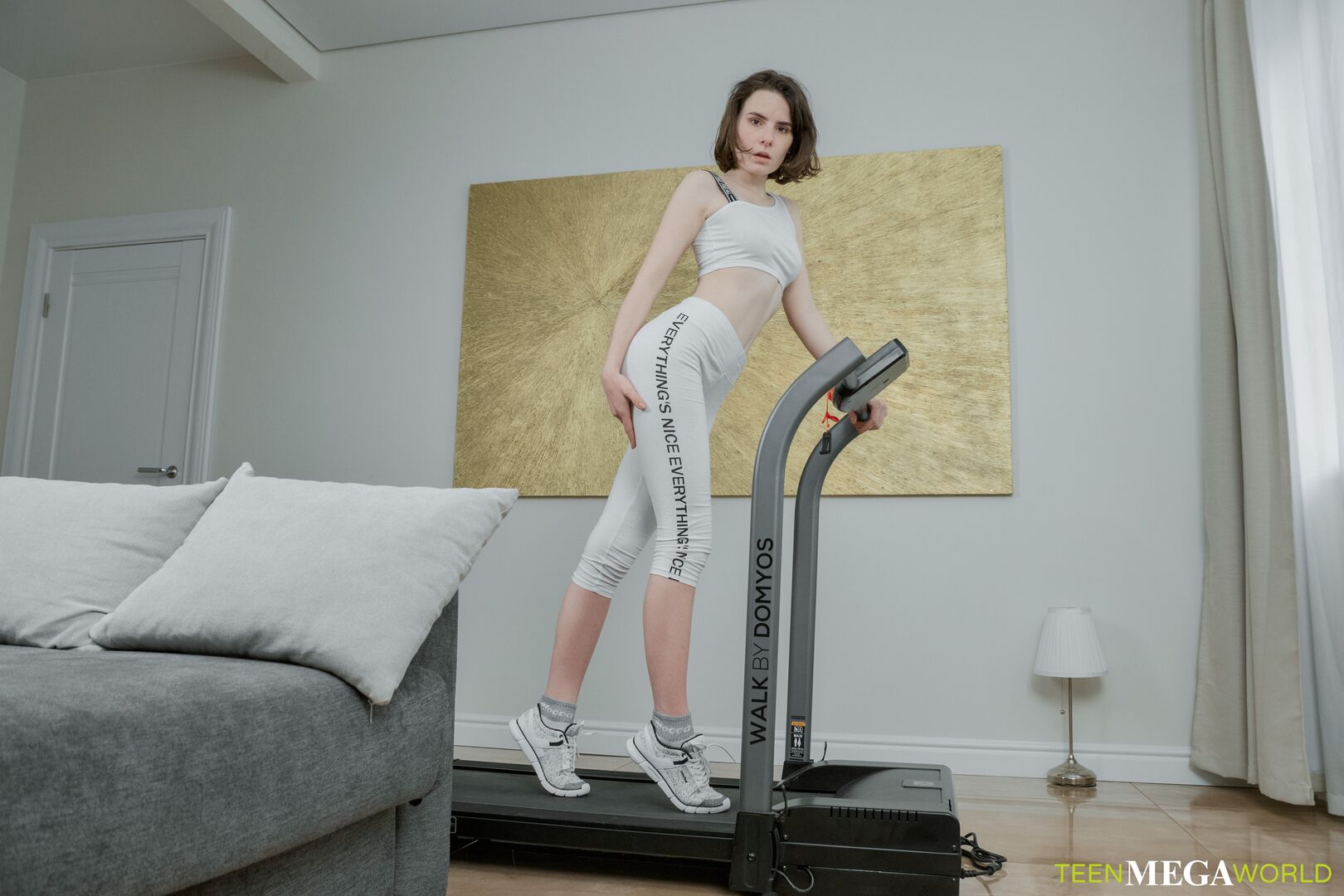Home workout ends with a solo