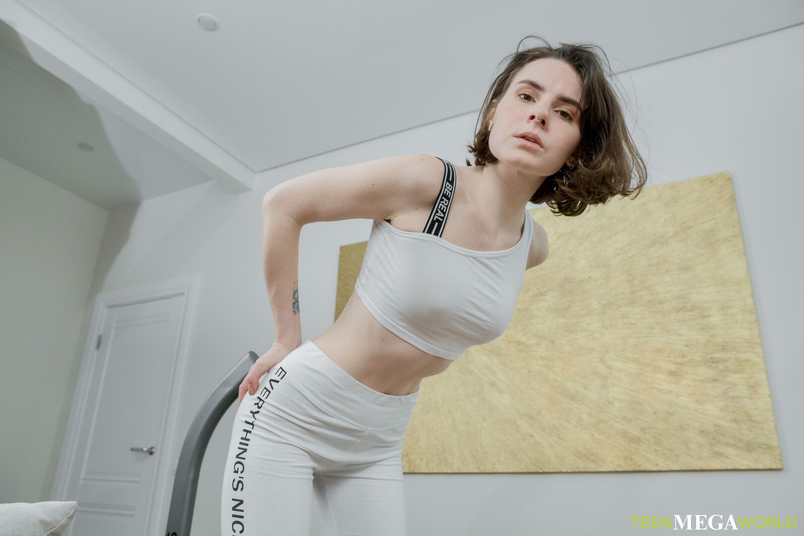 Home workout ends with a solo