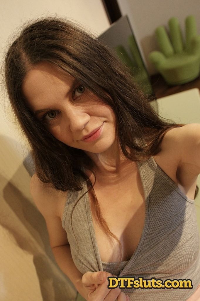 Amanda Clarke and Tina Grey: Fucking Is More Fun With Friends