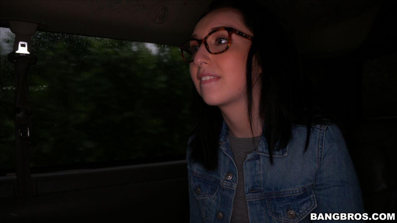 Scarlett's wild ride on the bus
