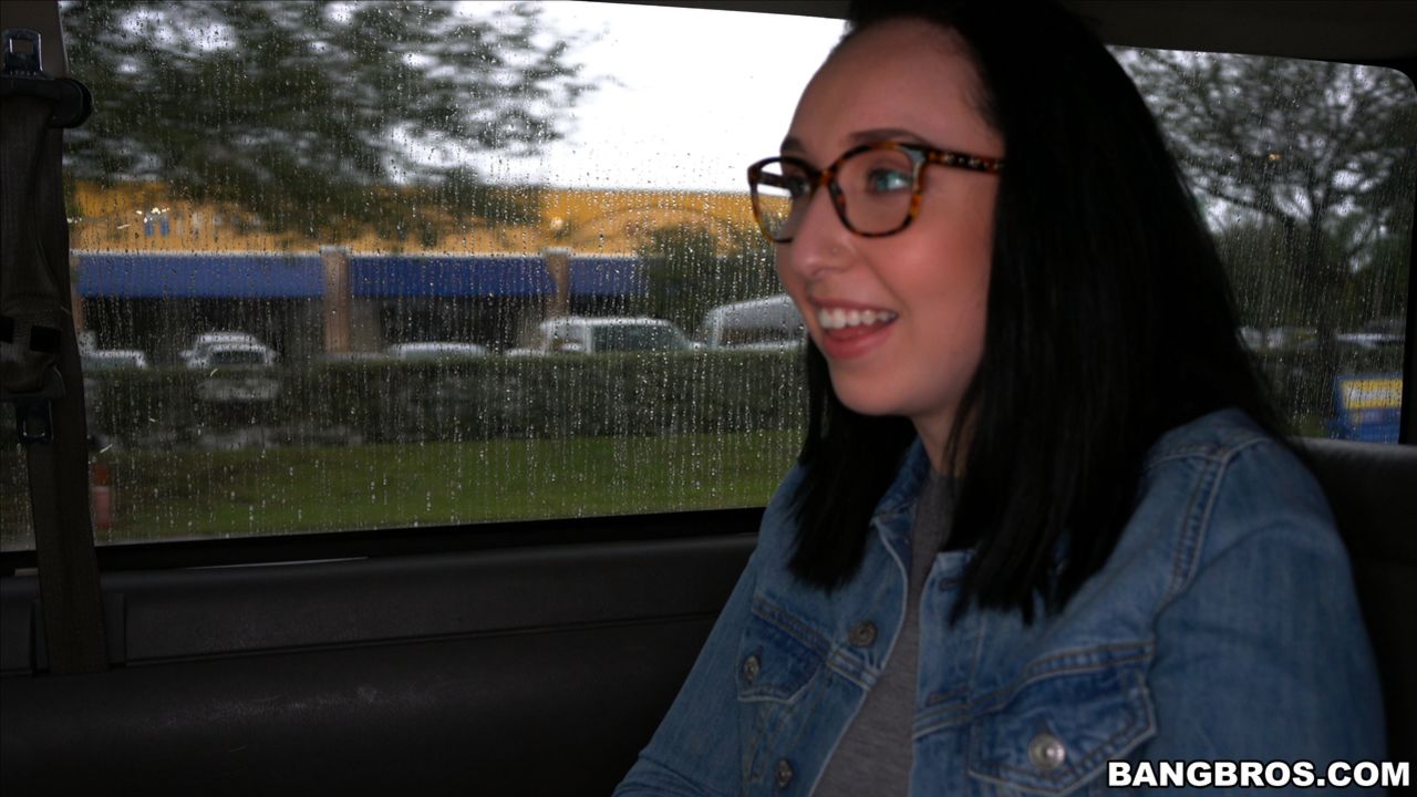 Scarlett's wild ride on the bus