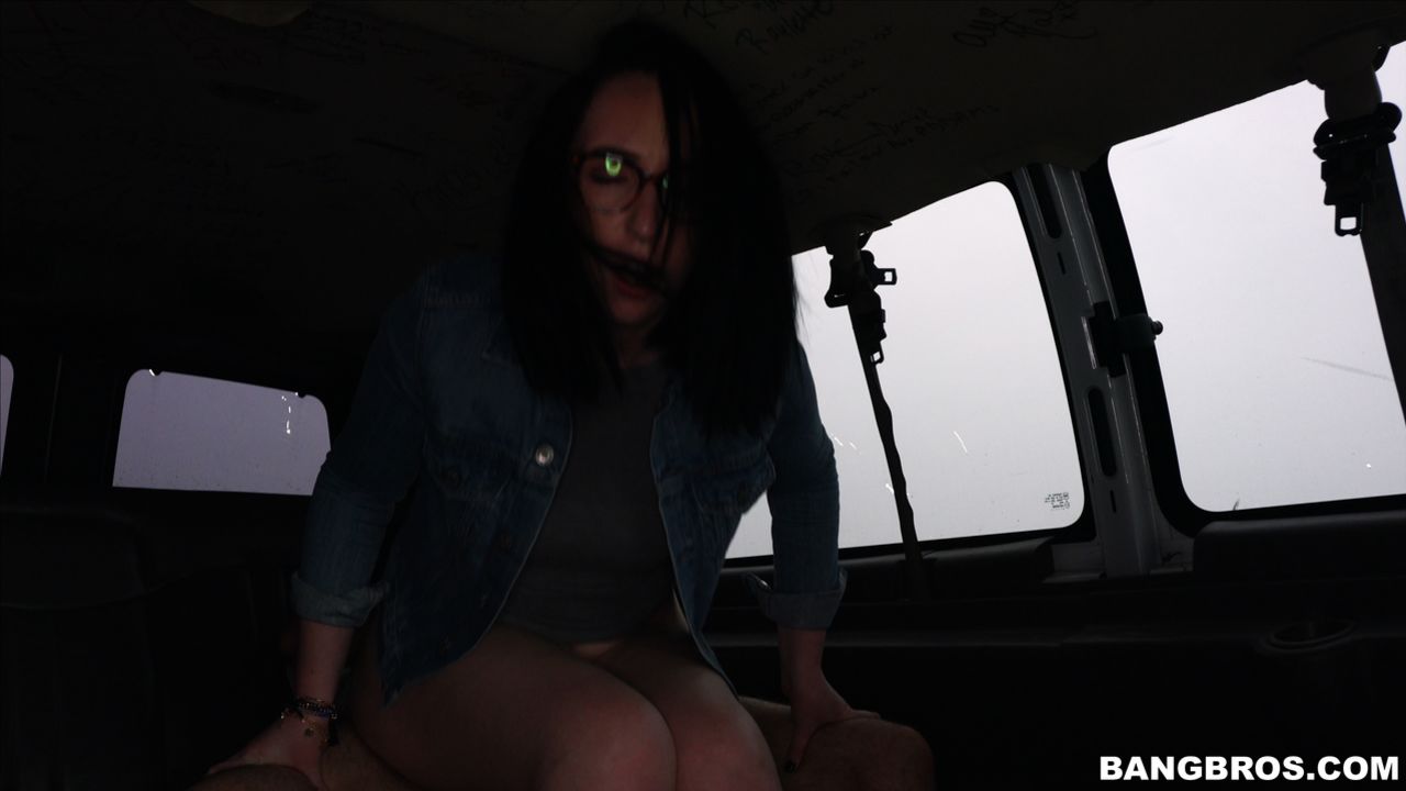 Scarlett's wild ride on the bus