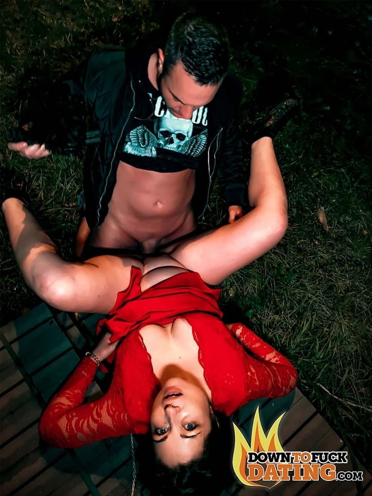 Liz Delane: Late Night At The Park