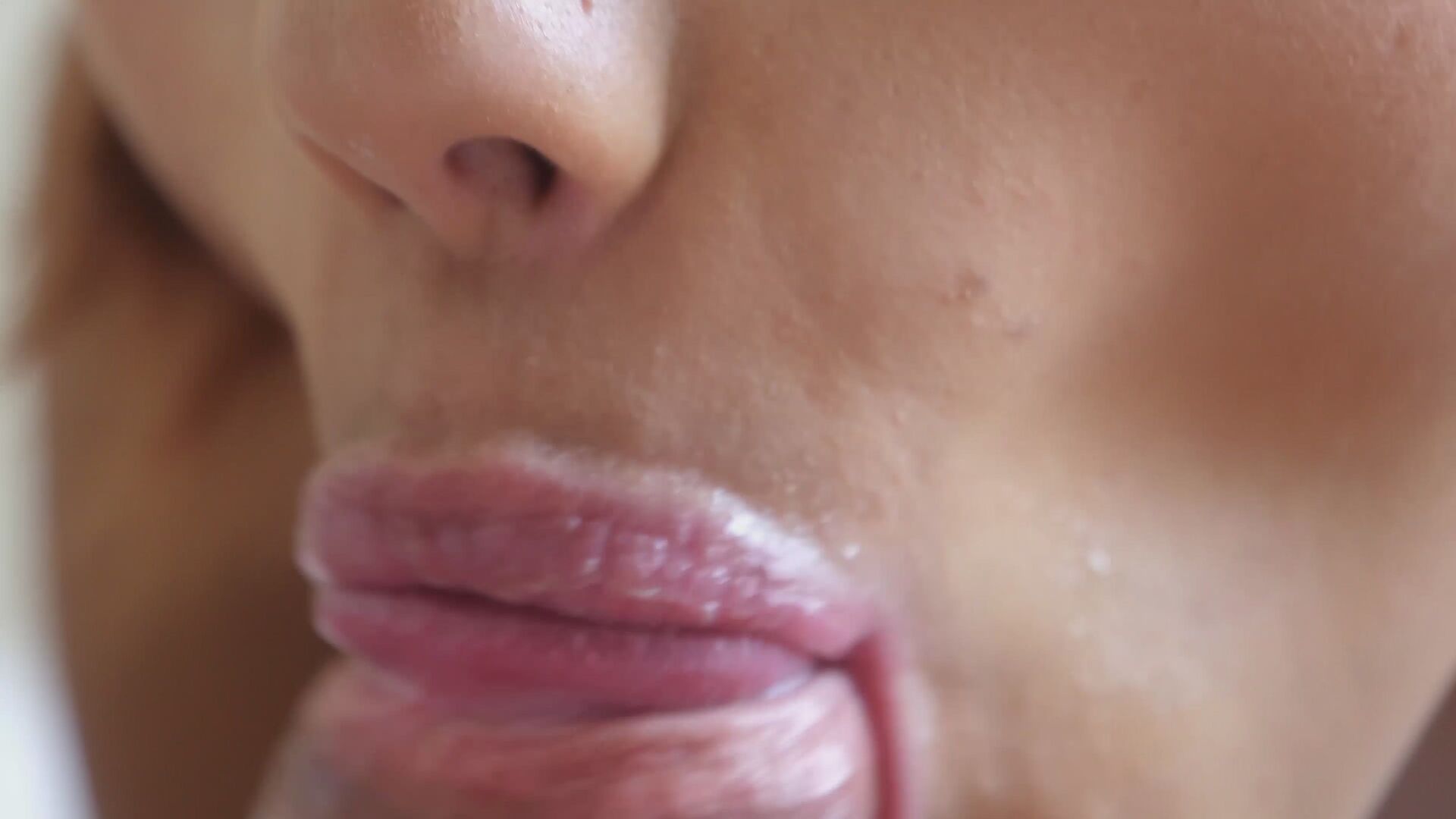 Veronica Leal Blow Your Mind