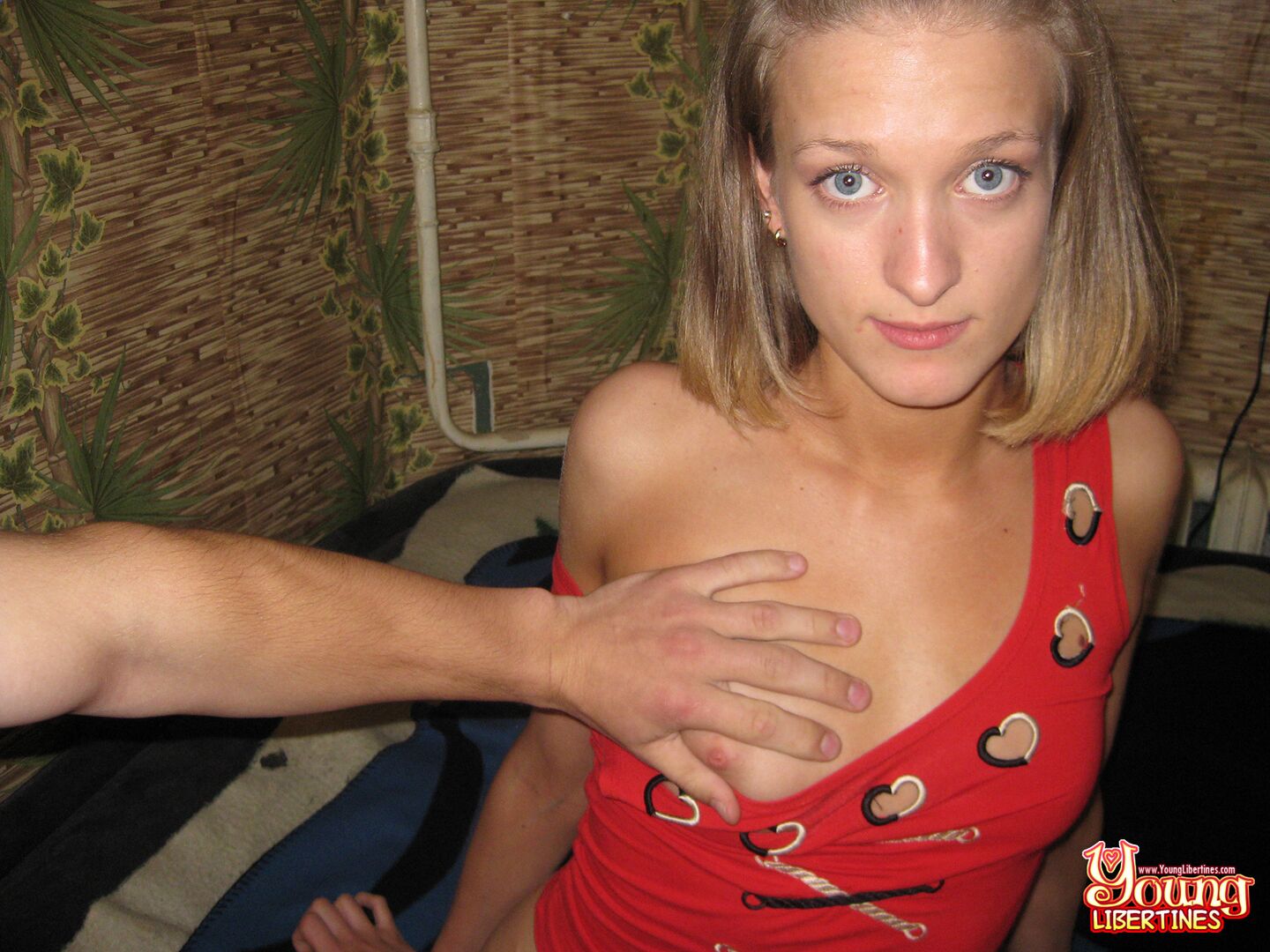 Rachel knows her way around cock