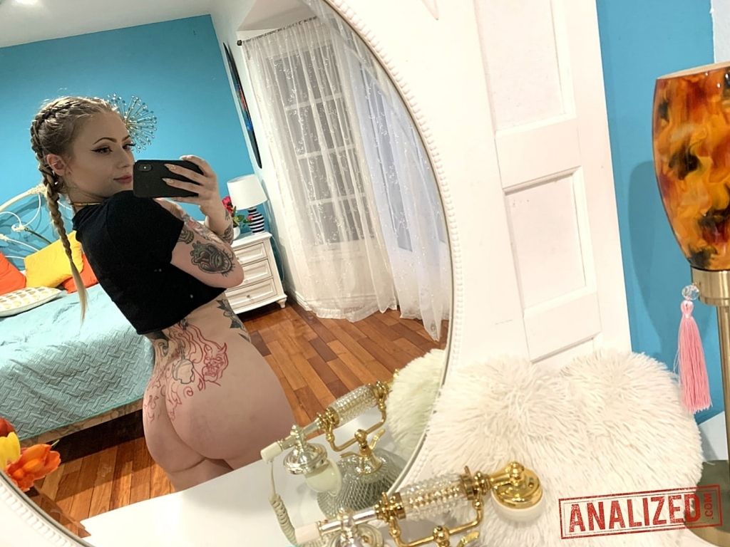 Baby Sid: Anal Toy For Boyfriend