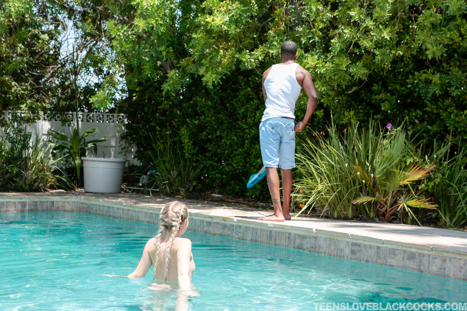 Pool Boy To The Rescue!