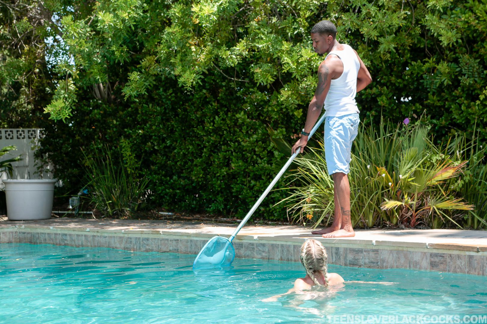Pool Boy To The Rescue!