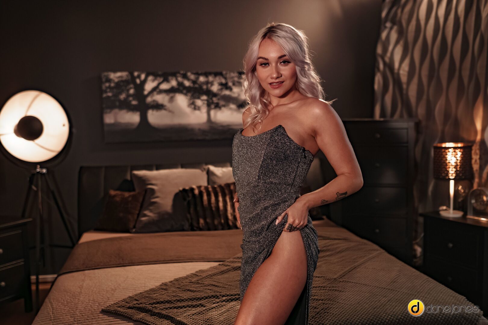 Romantic sex for cute sexy blonde
