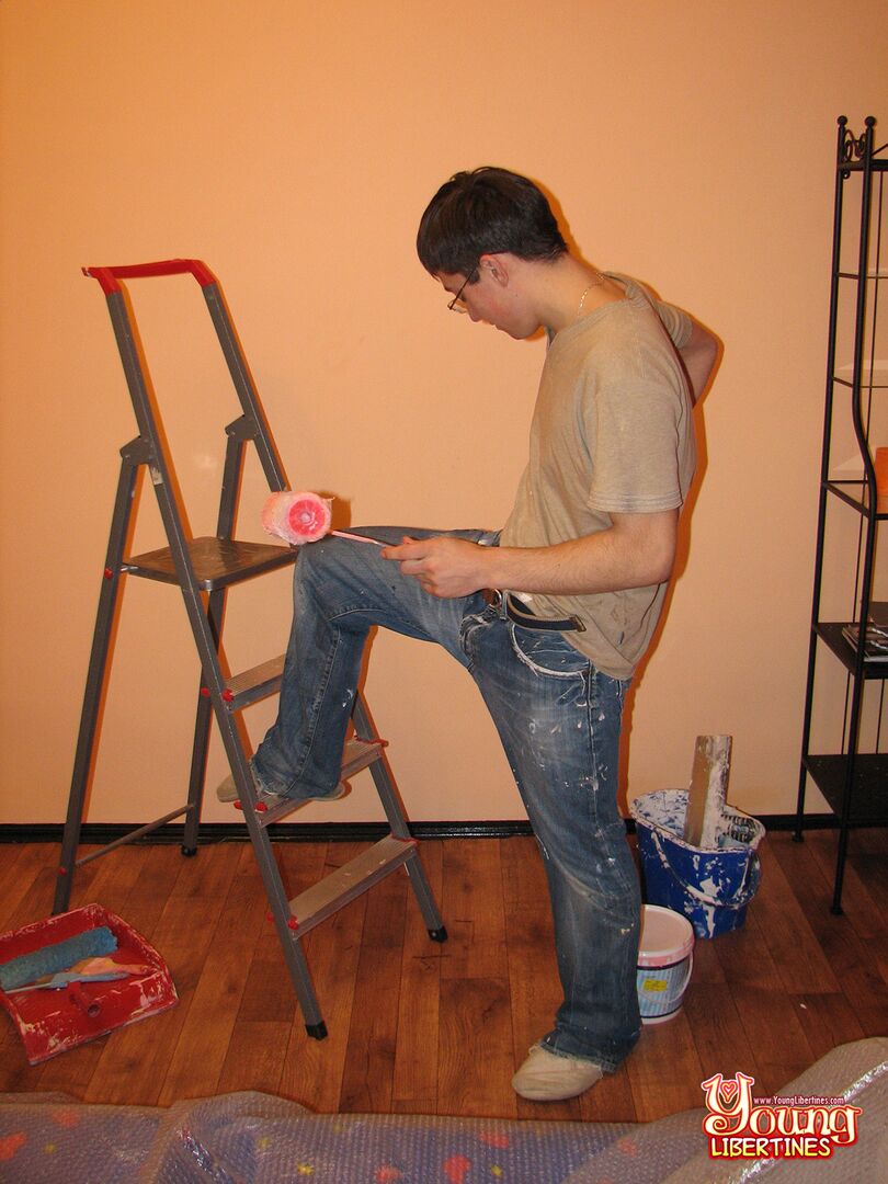 DOUBLE-FUCKED BY THE PAINTERS
