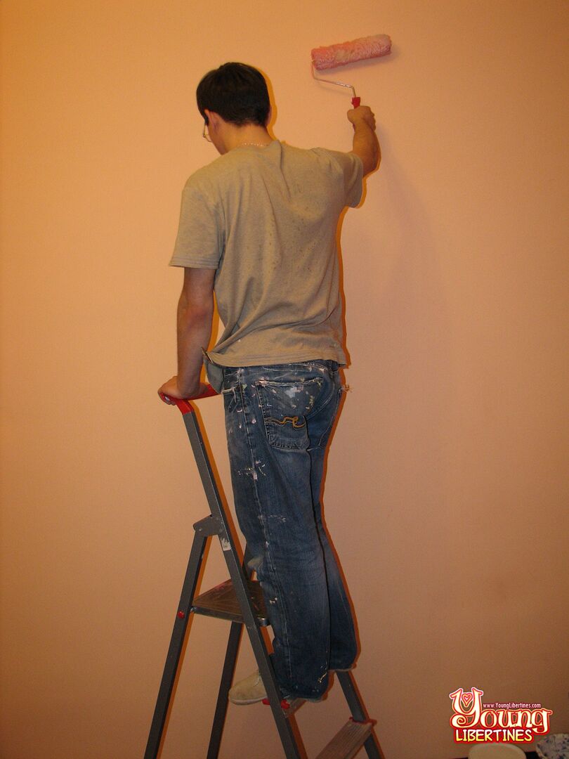 DOUBLE-FUCKED BY THE PAINTERS