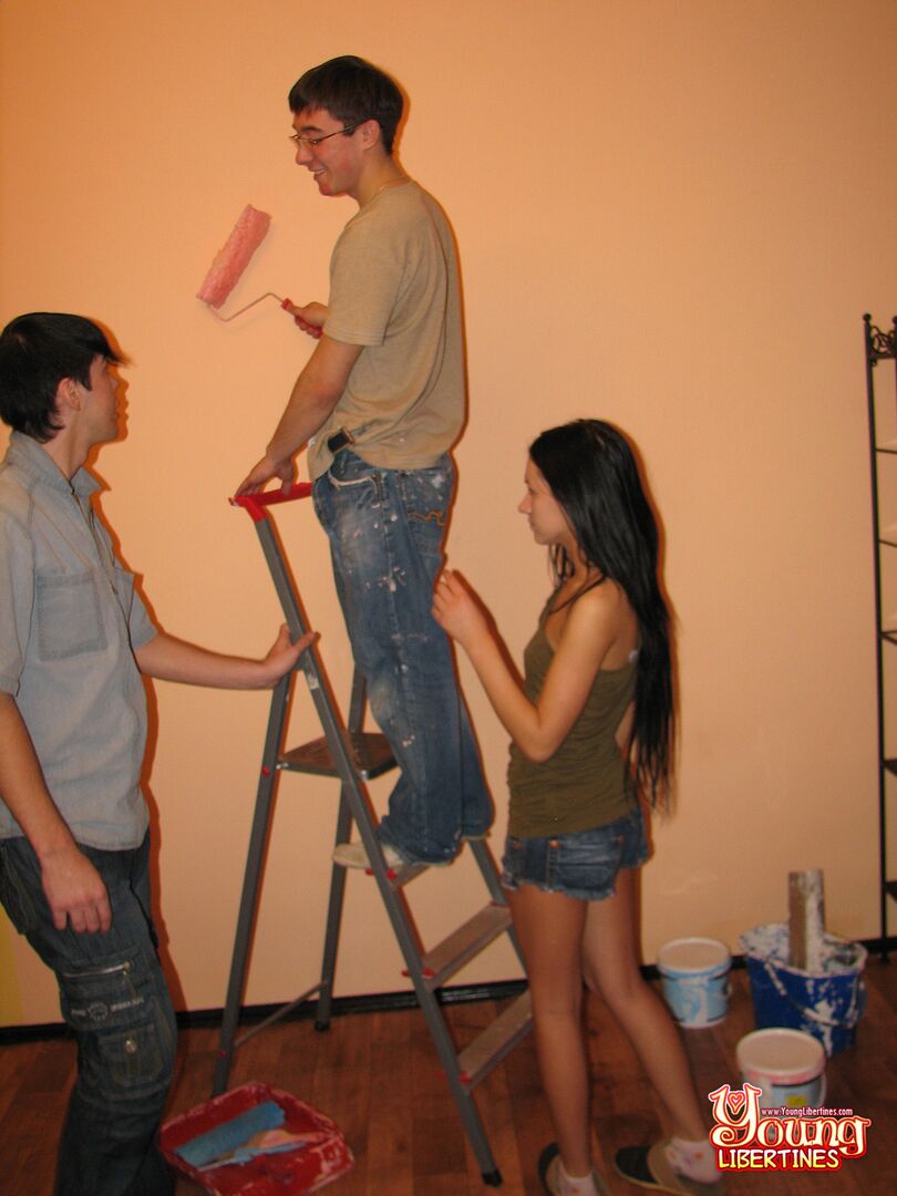 DOUBLE-FUCKED BY THE PAINTERS