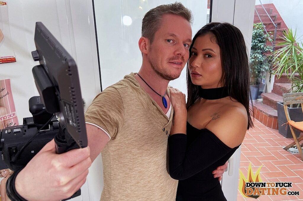 Jade Presley: Give Me A Creampie