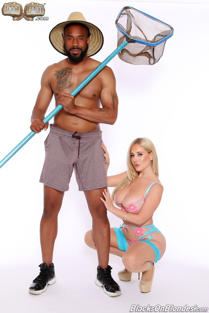 Savannah Bond-BlacksOnBlondes 2
