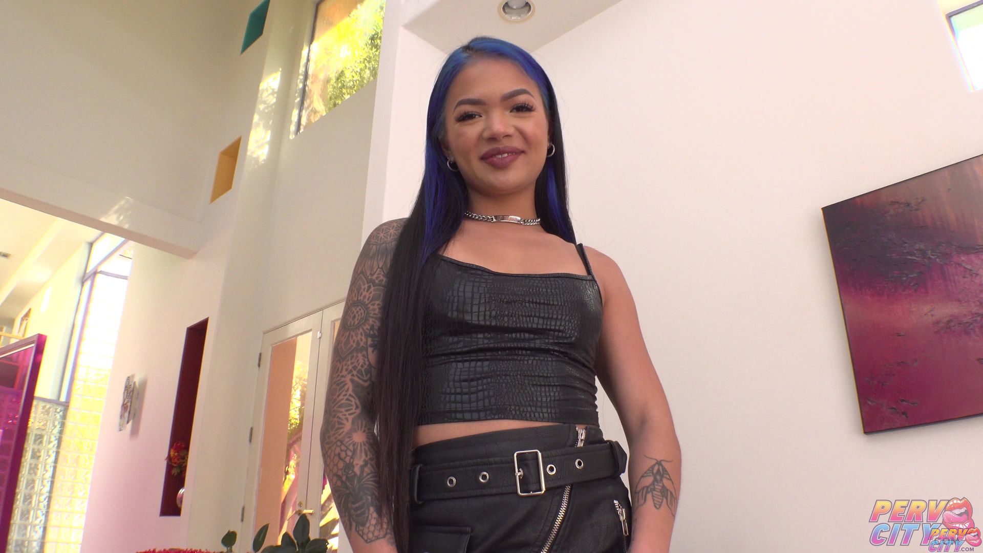 Warming Up with Asian Cockstar
