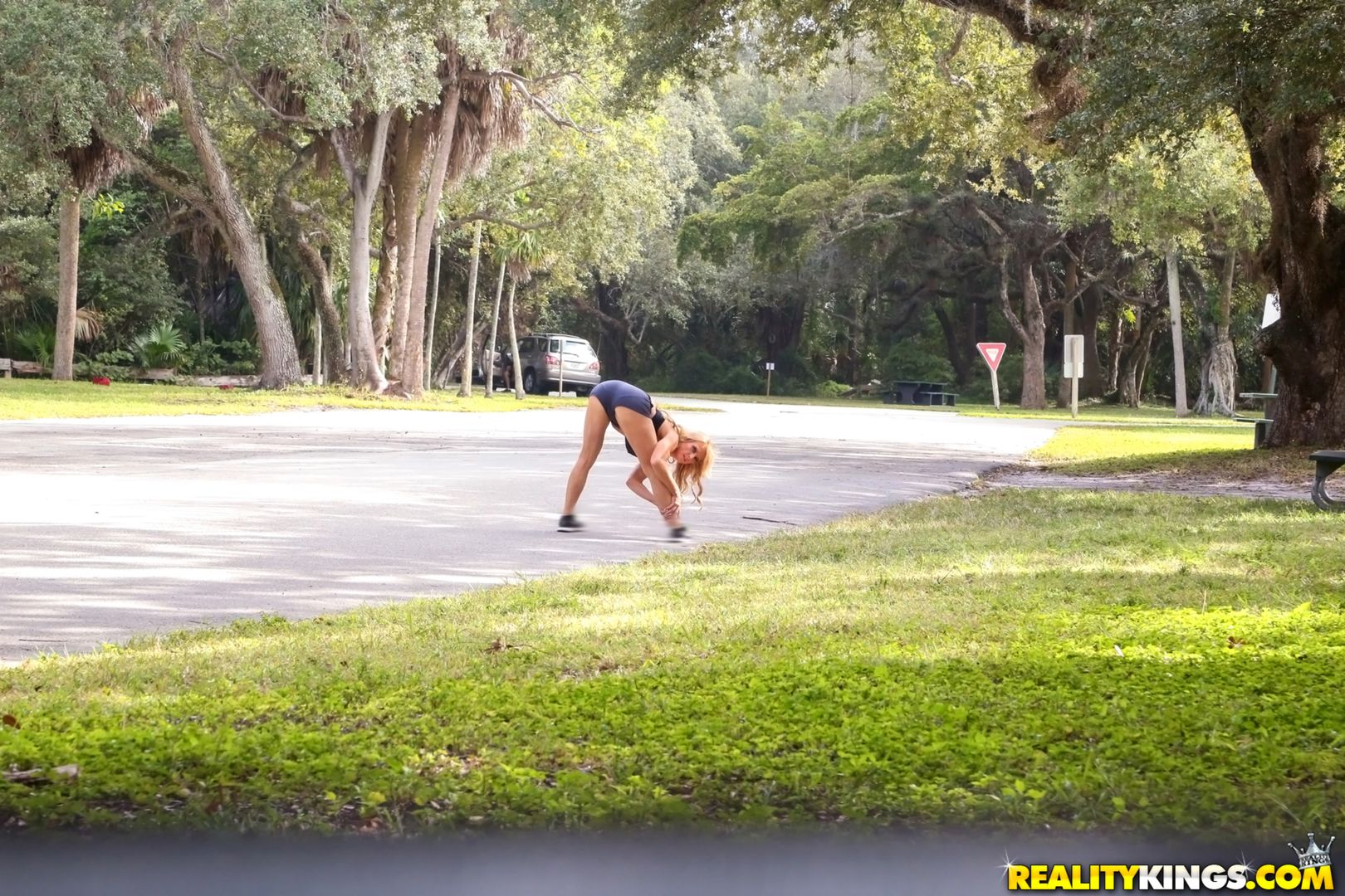 Cling To That Ass