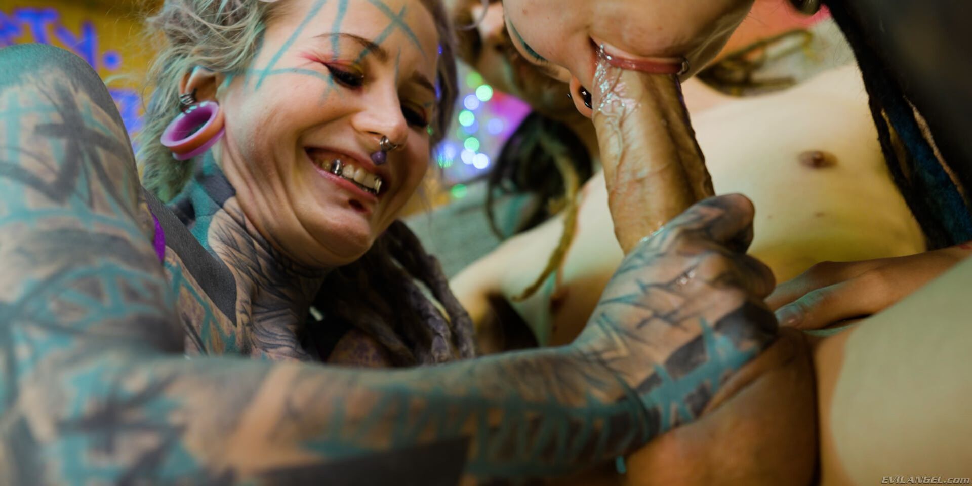 Anuskatzz, Paracoz & IlluZ - Anal, Gape, Prolapse