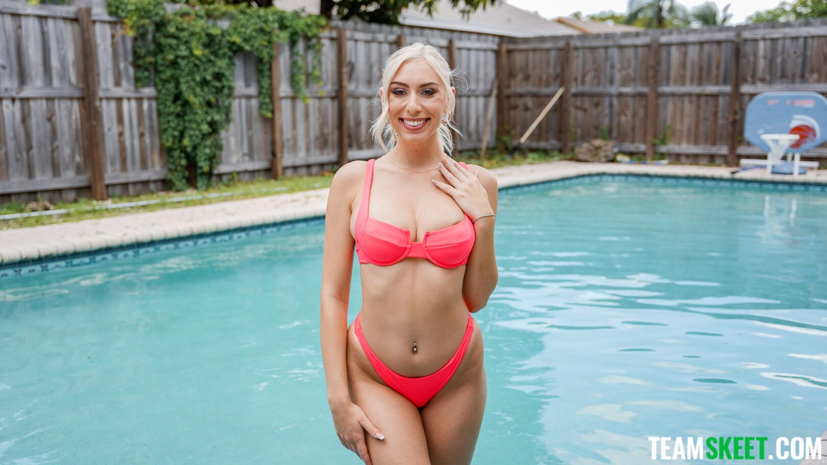 Busty Bombshell, Poolside