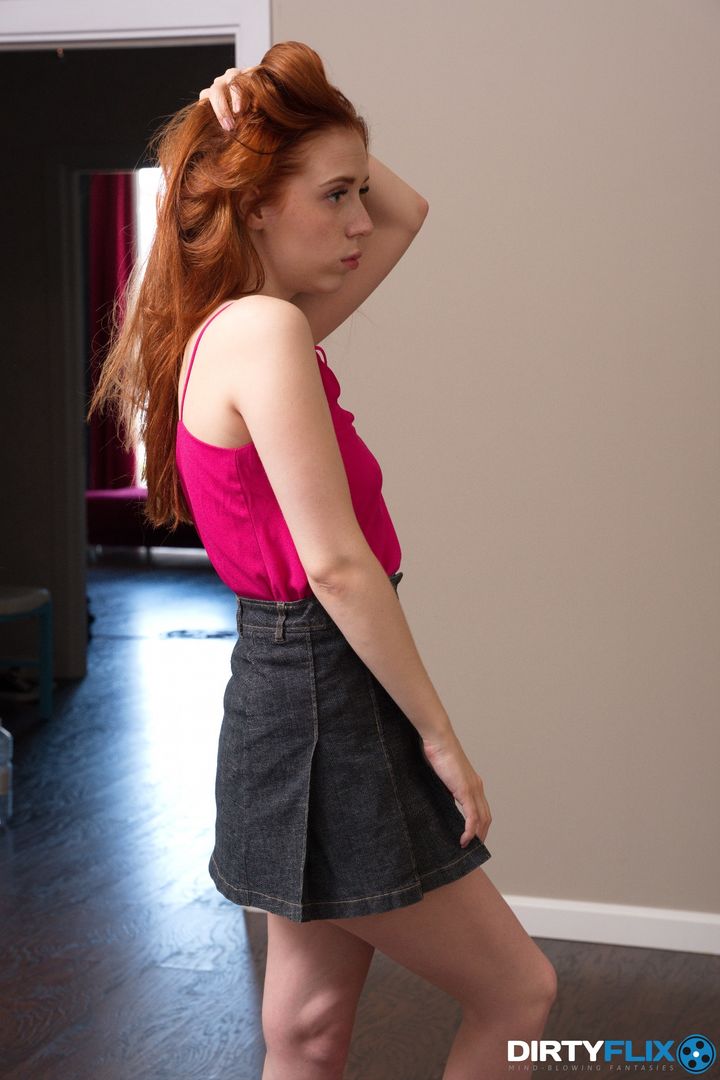 Hard fuck with nubile redhead