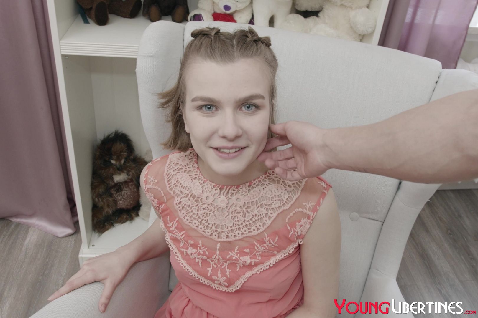 Teens make POV home vid & more