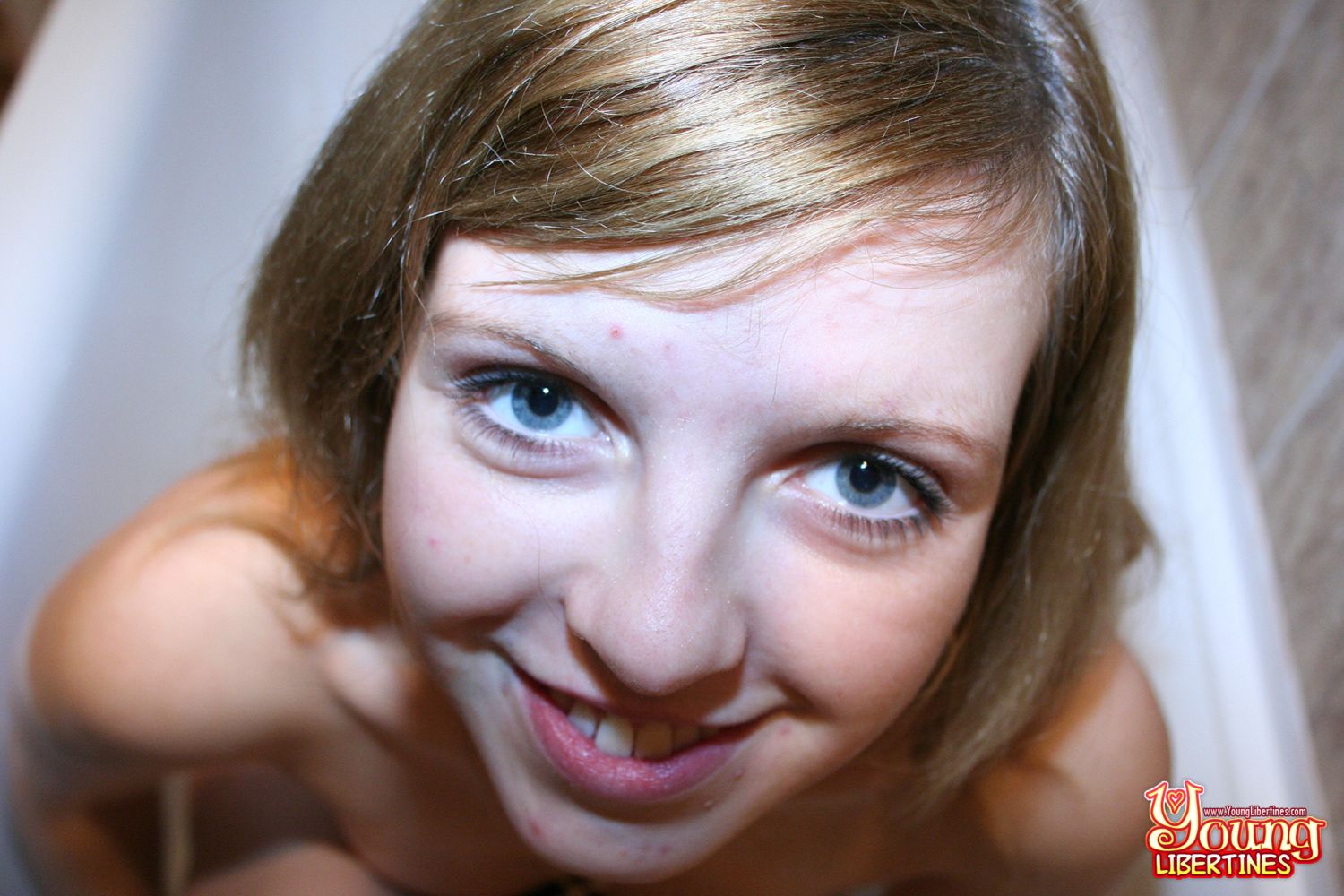 HOT SOAPY BATH PERFECT FOR SEX