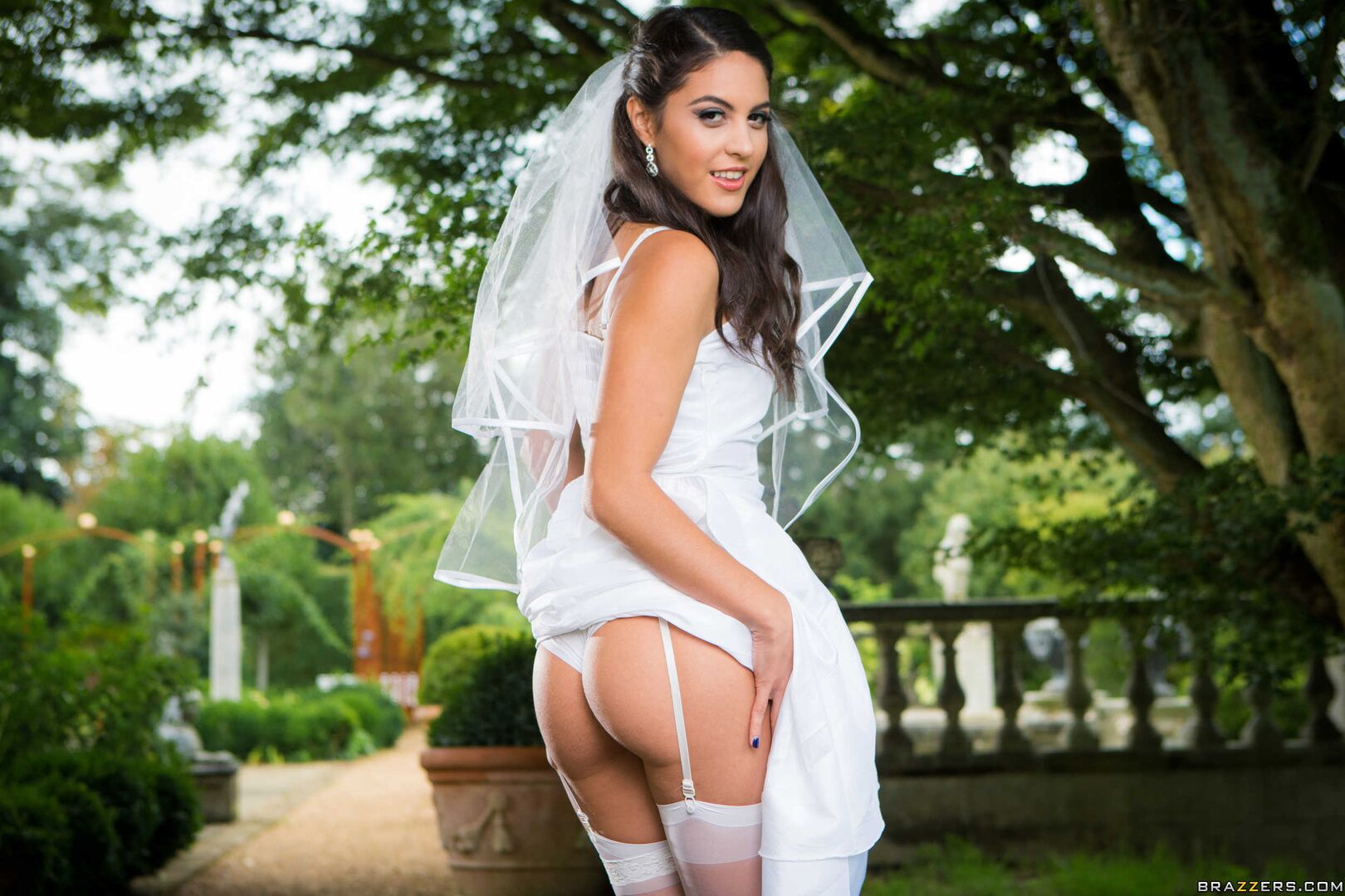 Milf Teaches Newlyweds