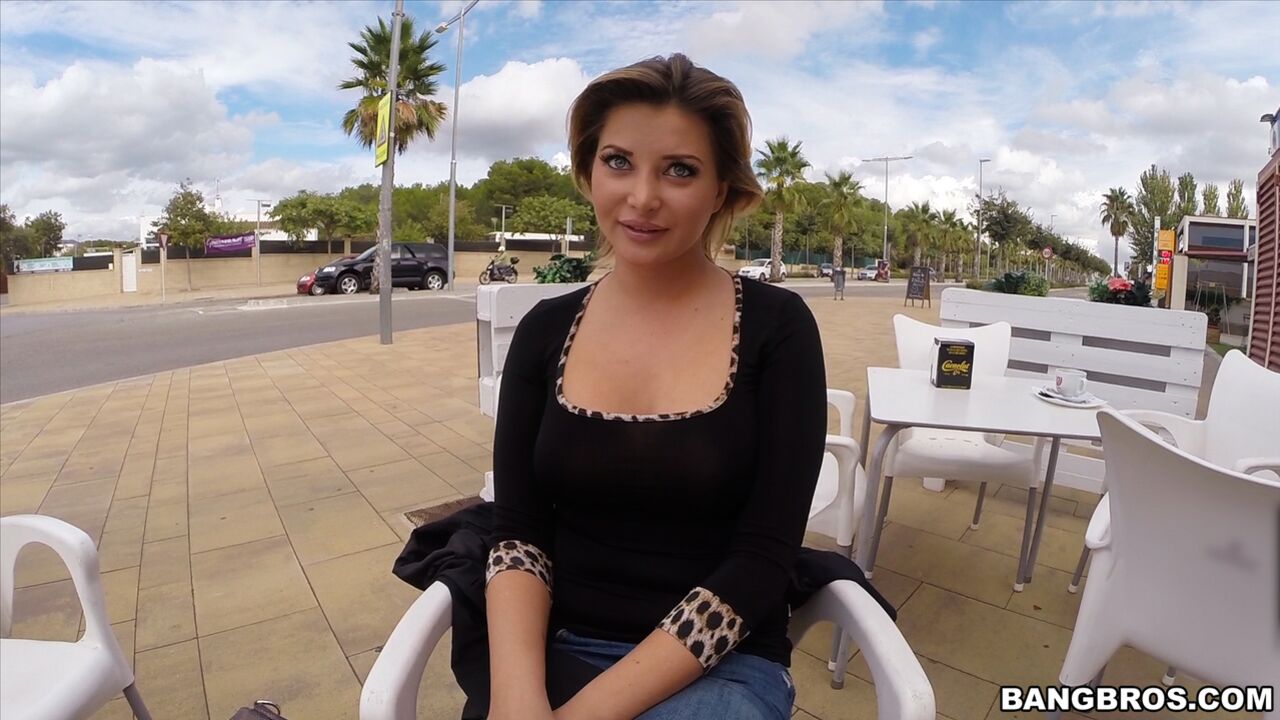 Russian Babe Takes A Public Anal Pounding