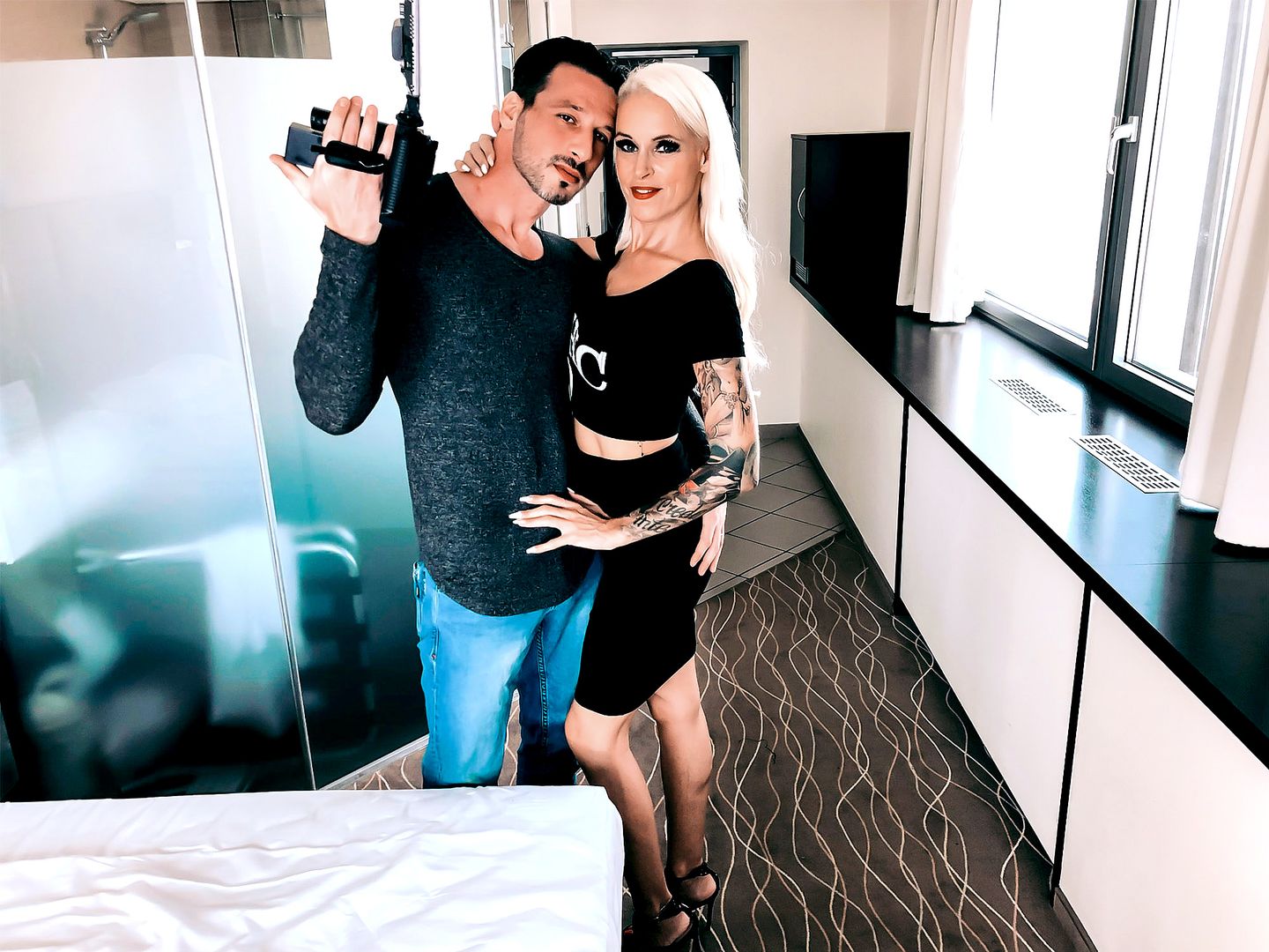 Dirty Blind Date Fuck Above The Berlin City Roofs