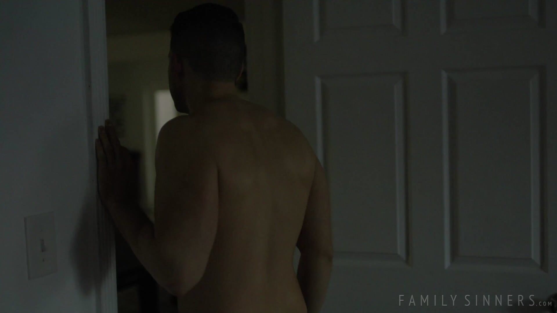 Mixed Family 4 Scene 4