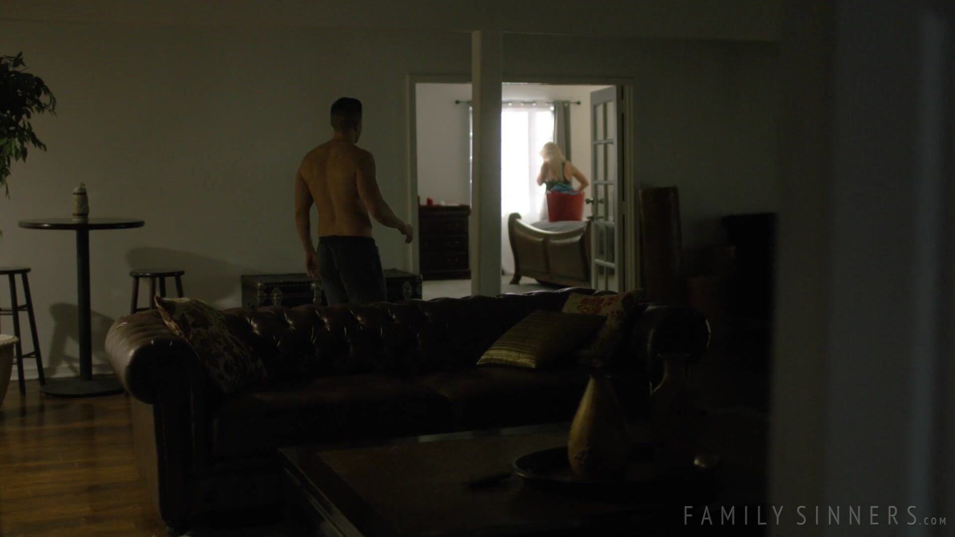 Mixed Family 4 Scene 4