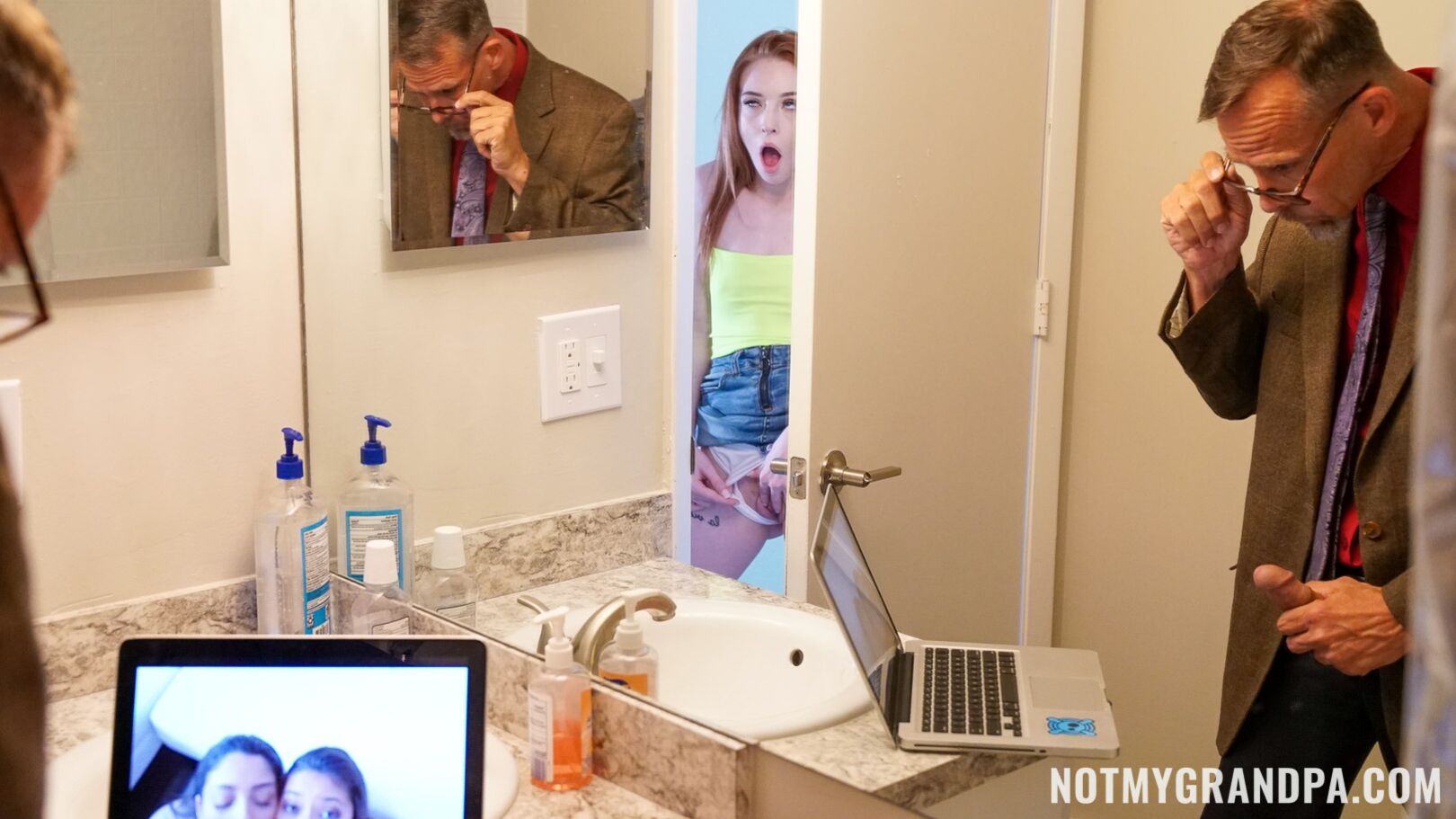 StepGrandpa Discovers The Internet