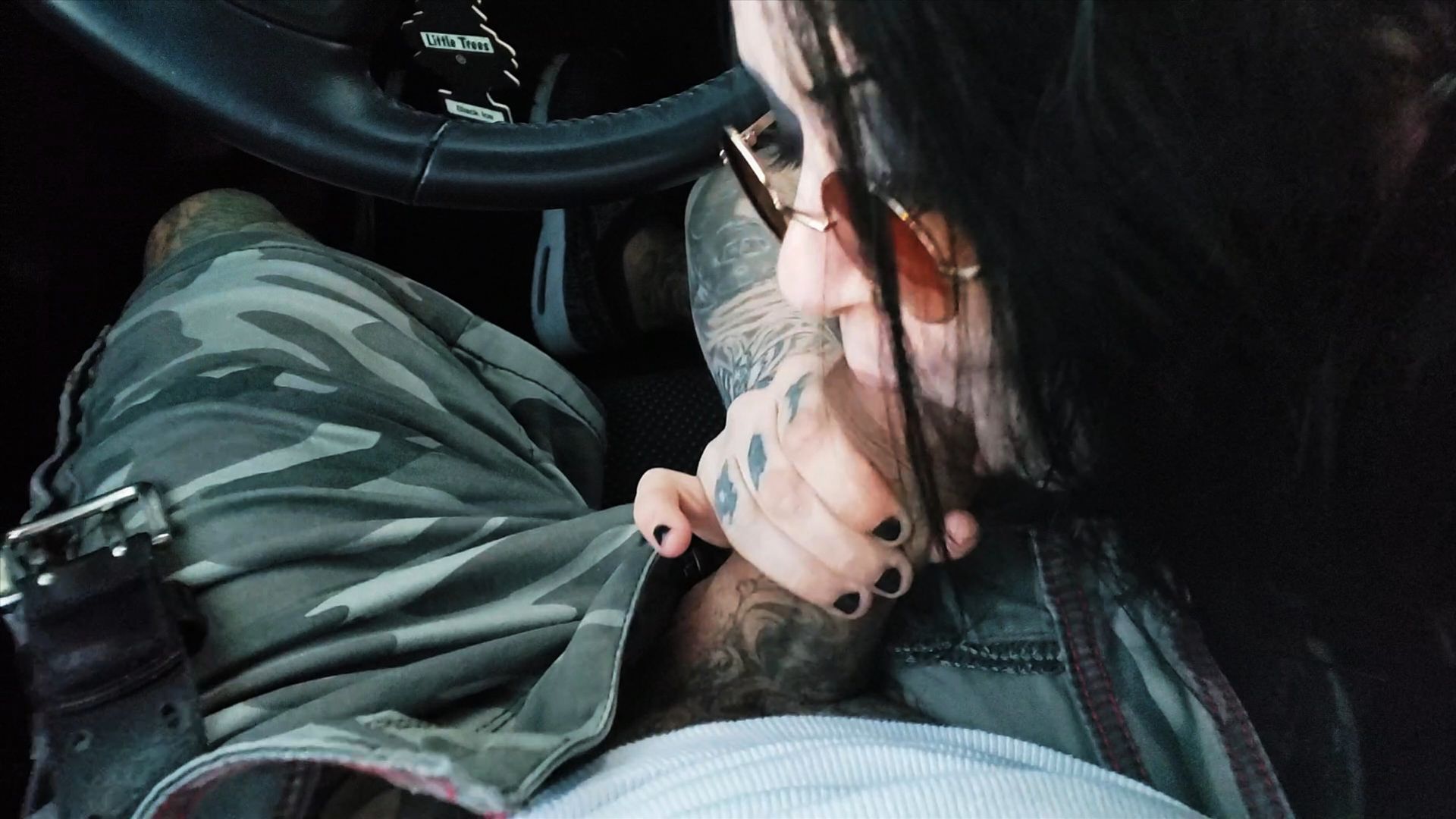 Mallory Maneater Sucks a Cock in the Car