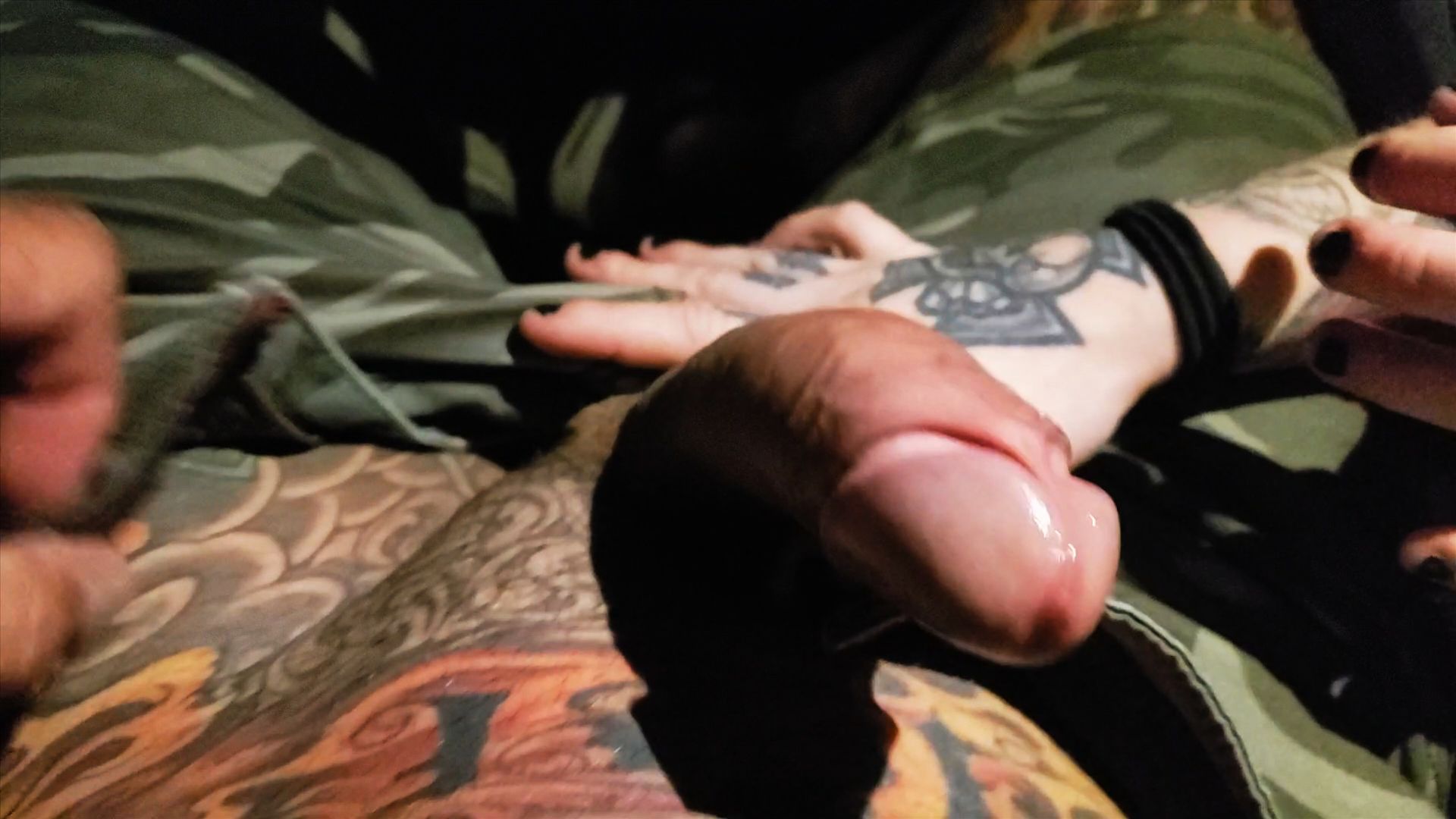 Mallory Maneater Sucks a Cock in the Car