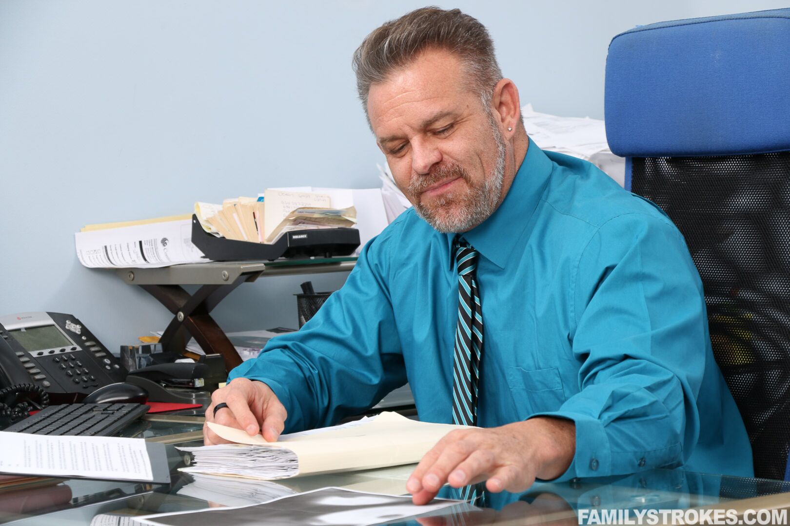 An Ideal Employee
