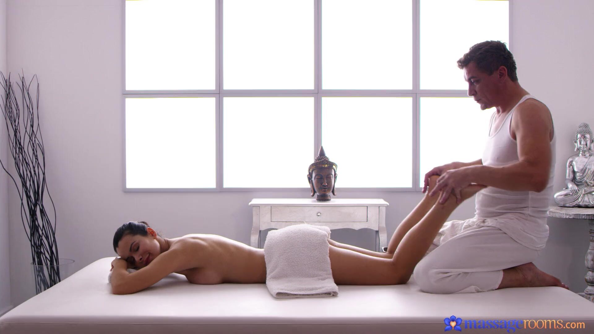 Sweet Italian girl's first massage