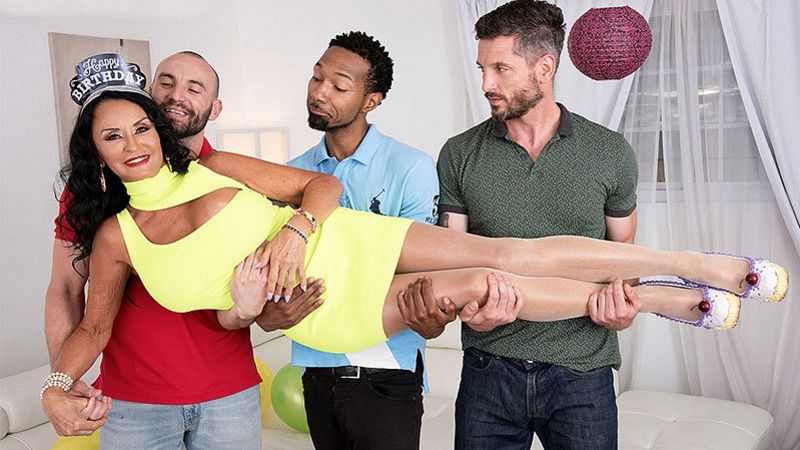 Rita Daniels' first air-tight scene: the video