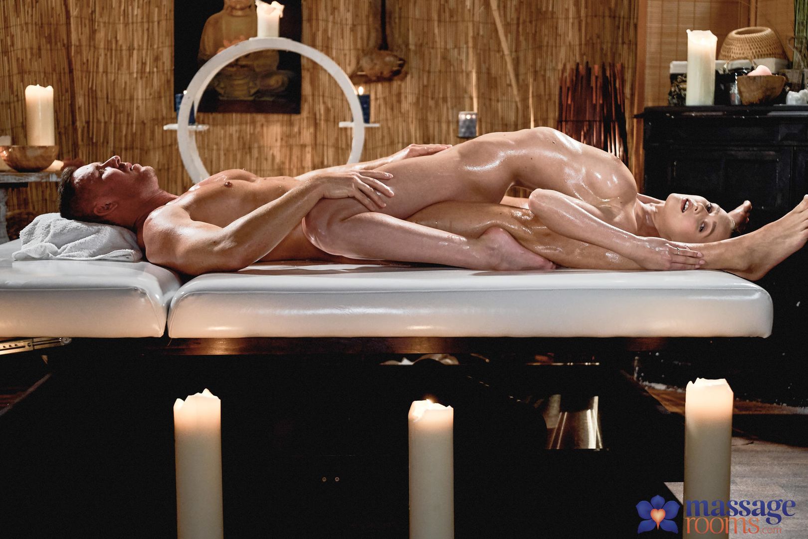 Wonder tits teen oil body massage