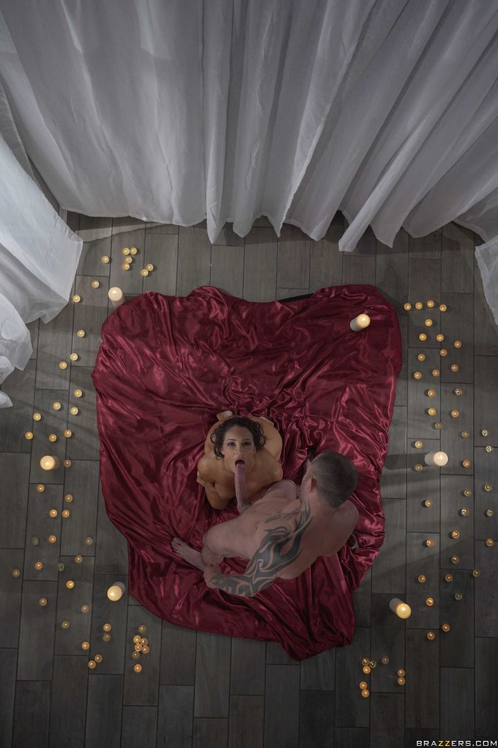 Cumming By Candlelight