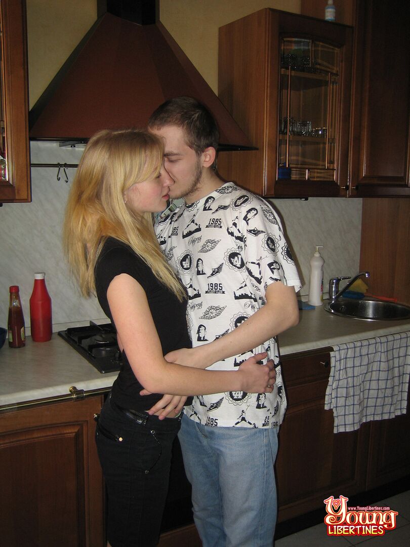 HOT FUCK FOR DESSERT