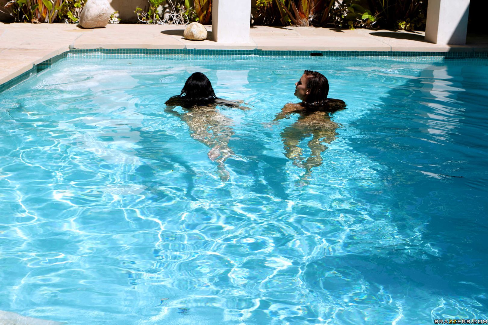 Eating Pussy By The Pool