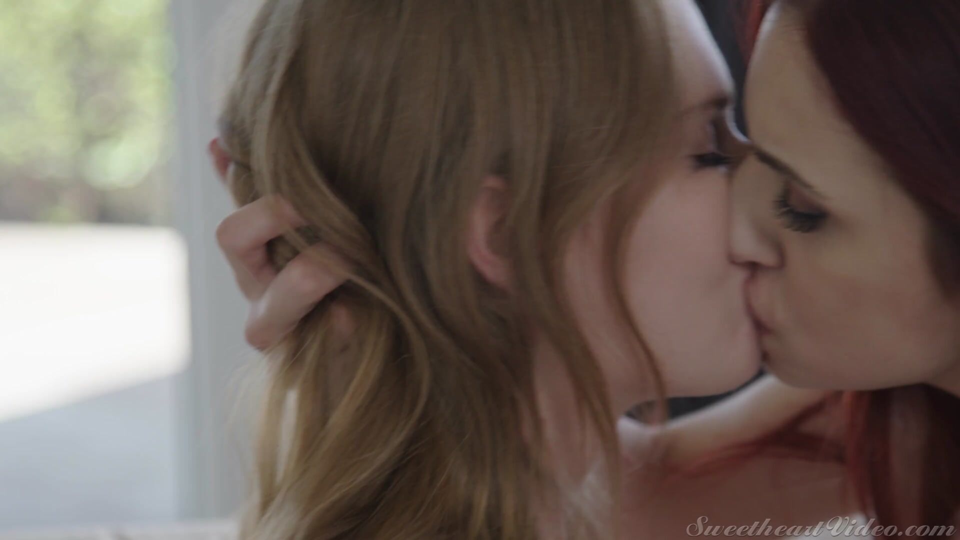 Squirting Lesbians 5 Scene 3