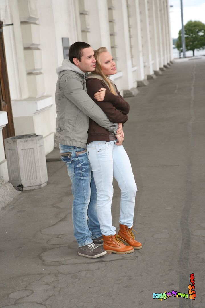 ASSFUCKING ON A FIRST REAL DATE