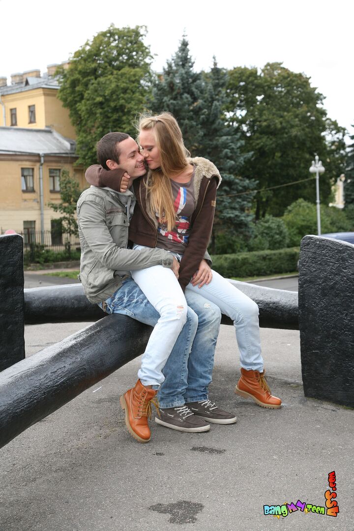 ASSFUCKING ON A FIRST REAL DATE