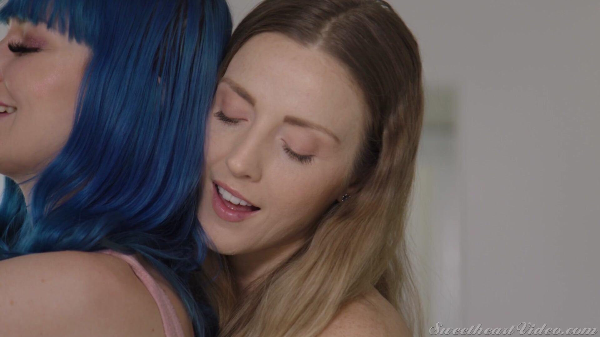 Squirting Lesbians 5 Scene 4
