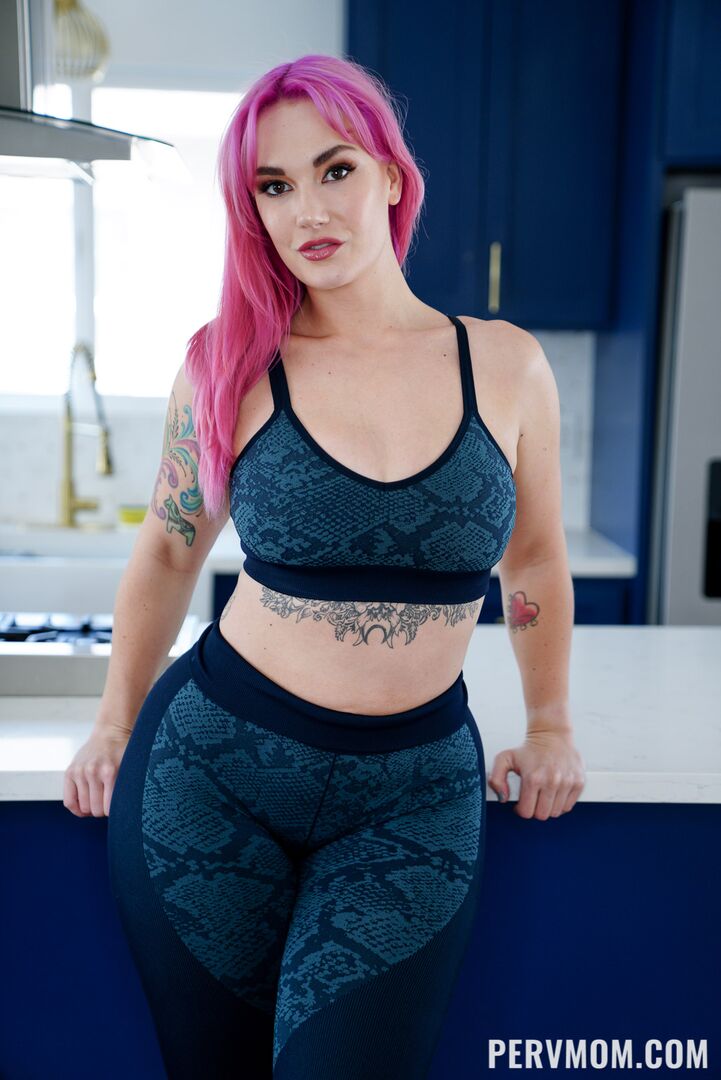 Lets Make Stepmom Famous