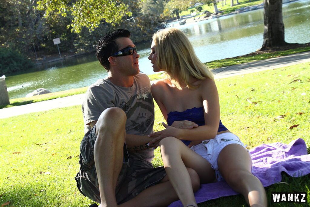 Guy Strolls Down The Park And Fines Beautiful Blond Slut
