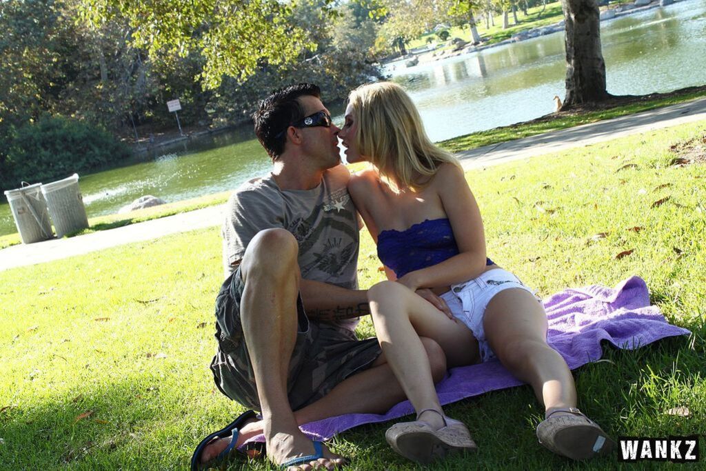 Guy Strolls Down The Park And Fines Beautiful Blond Slut