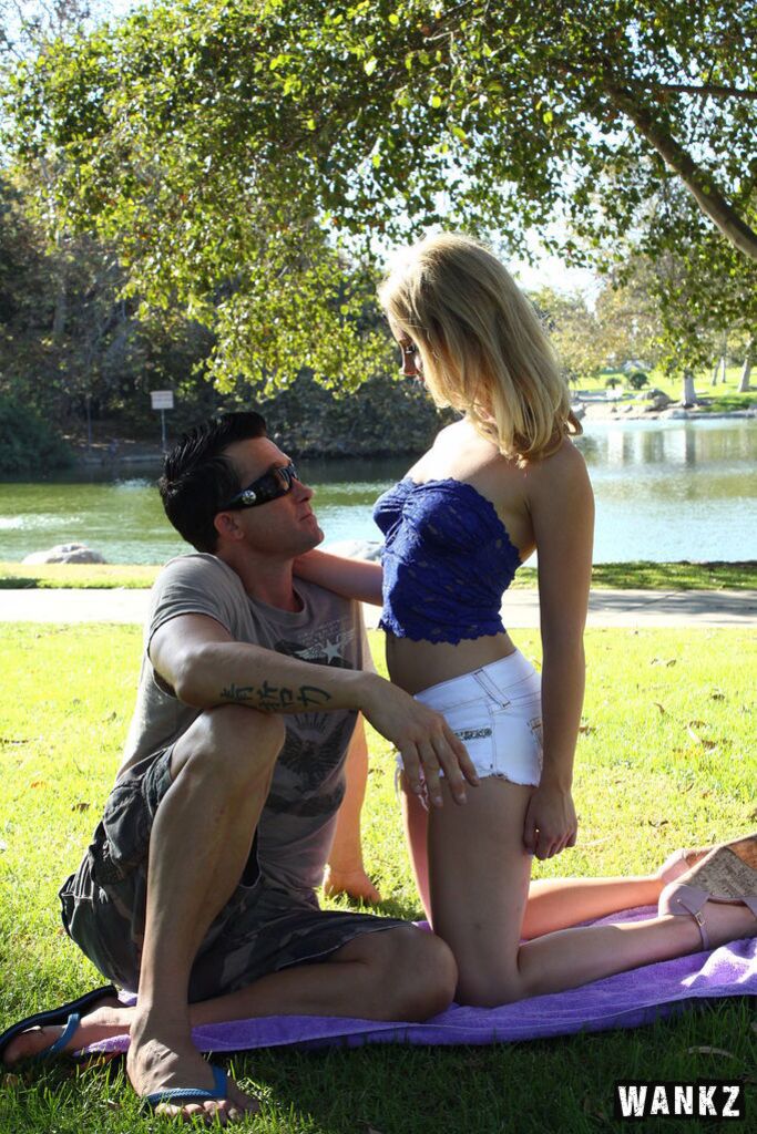 Guy Strolls Down The Park And Fines Beautiful Blond Slut