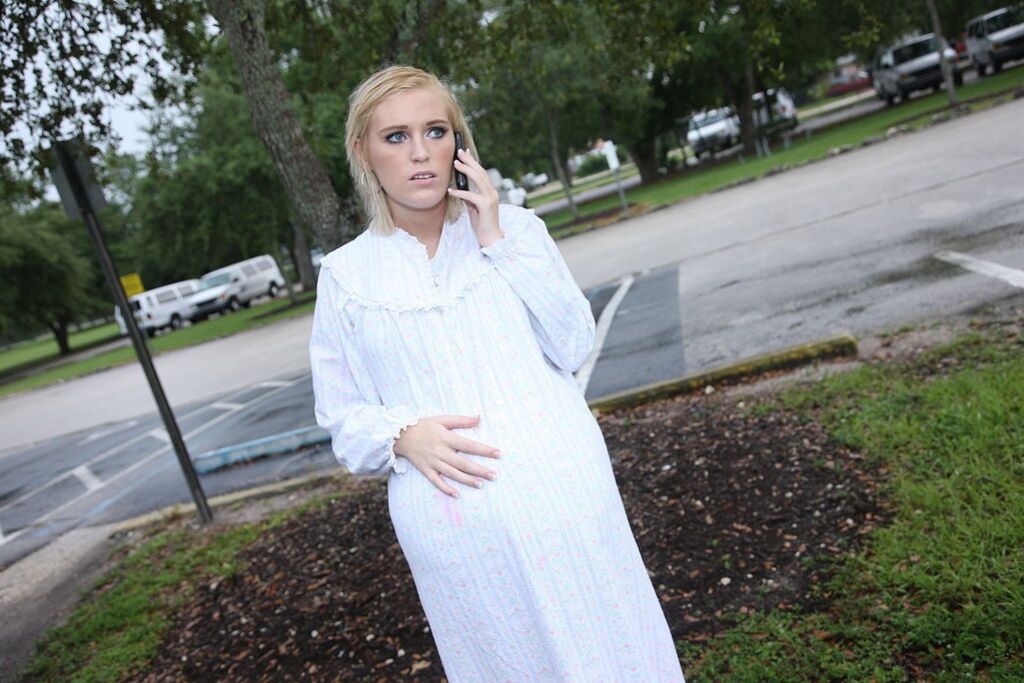 Drop Dead Gorgeous Amanda Bryant Gets Some Man Meat